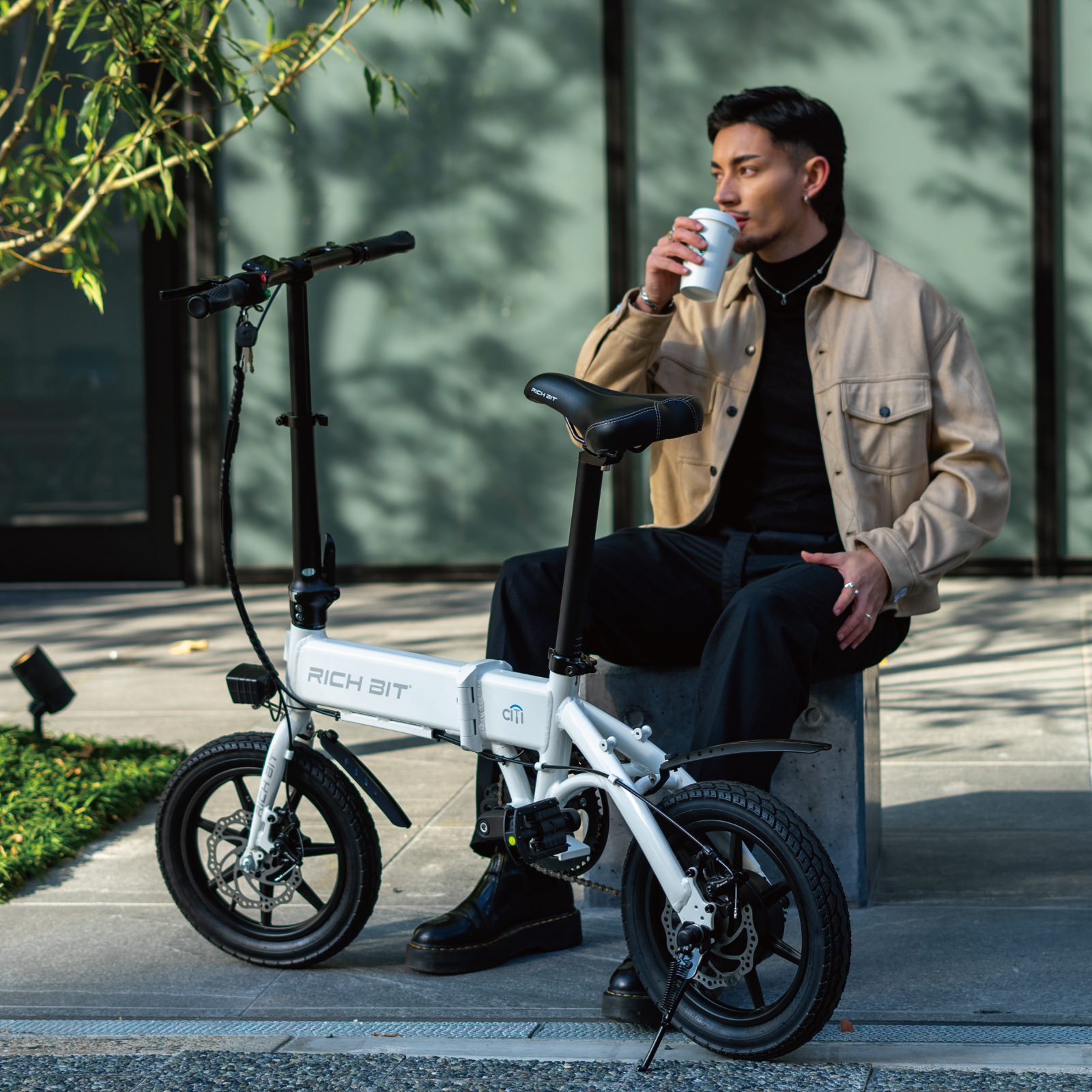 おしゃれな電動アシスト自転車 RICHBIT CITY ASSIST 型式認定 14 